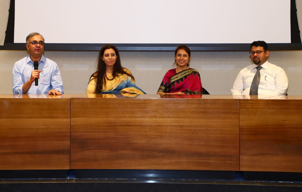 panel-discussion